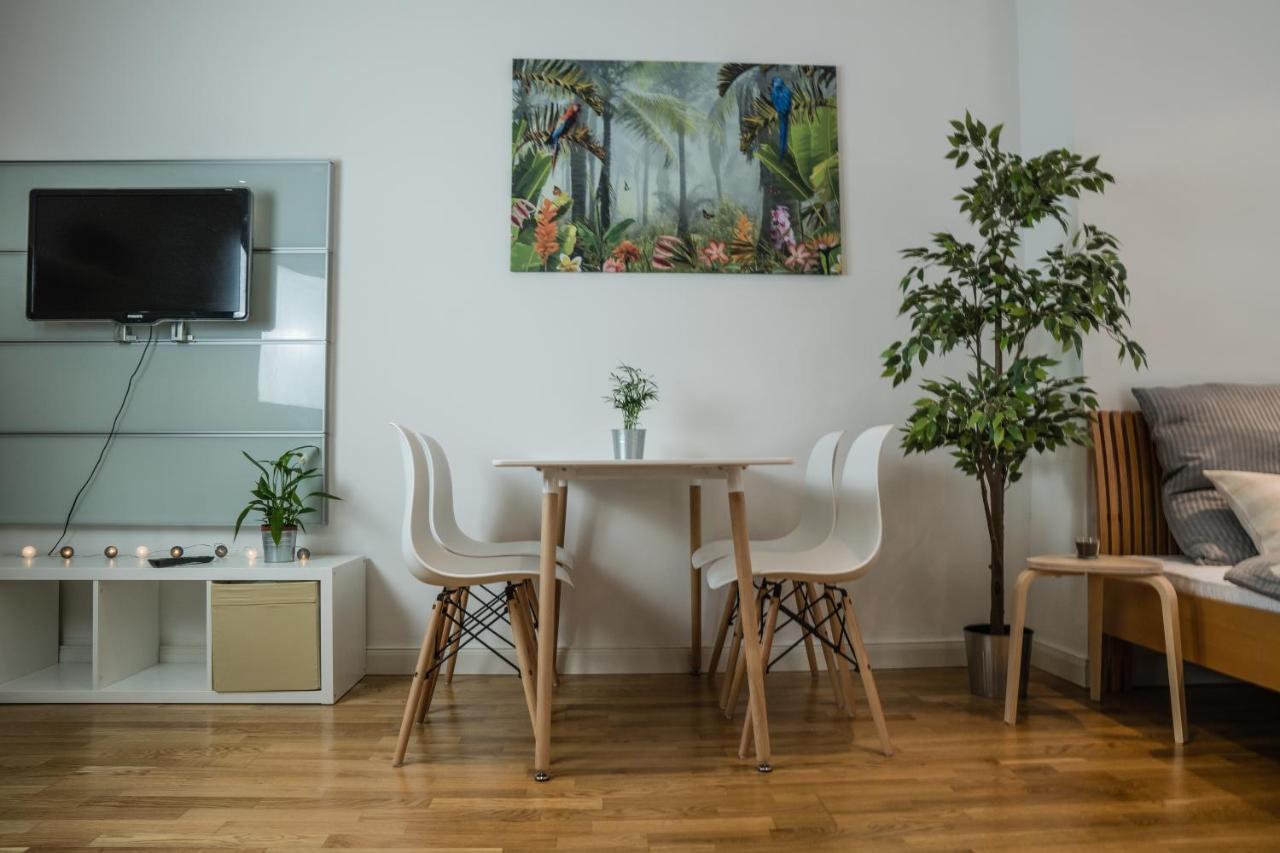 Full House Studios - The Jungle Apartment - Netflix, Wifi Inkl Лейпциг Екстер'єр фото